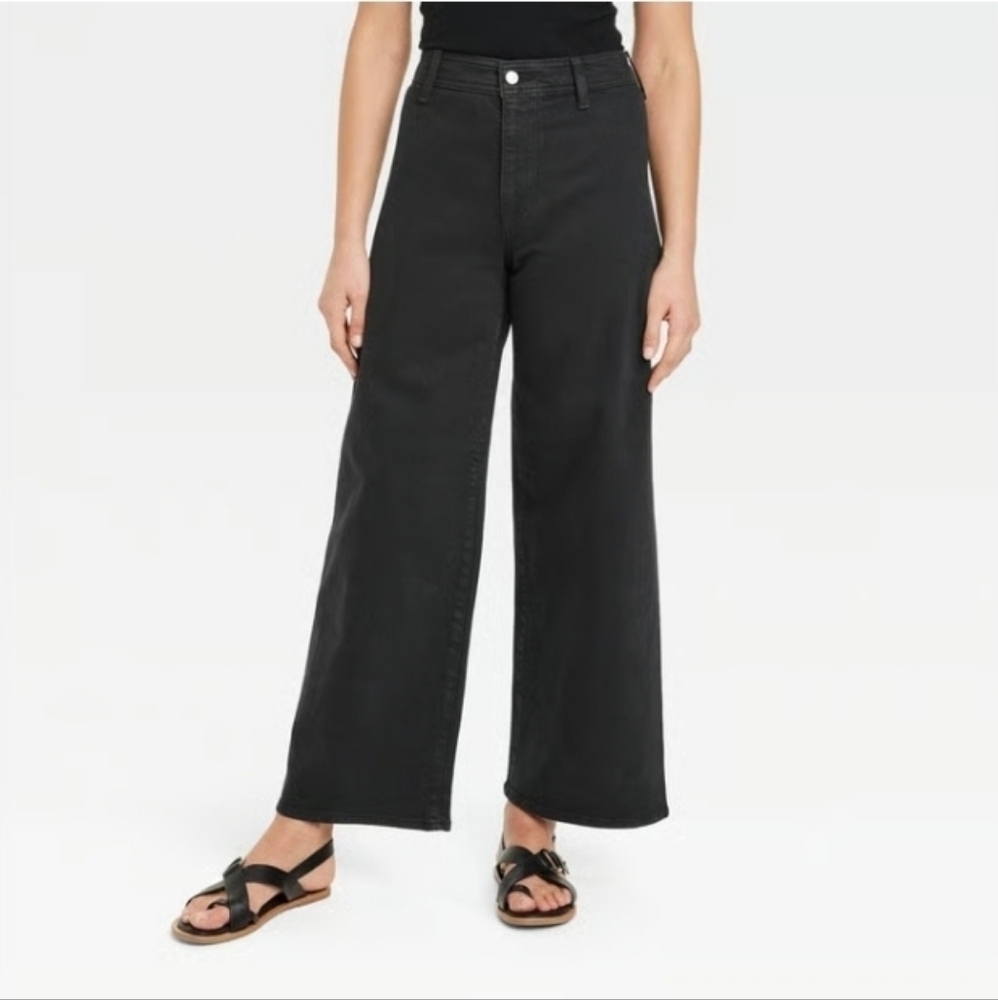Women's High-Rise Sailor Wide Leg Ankle
Jeans - Universal Thread™ Black new
